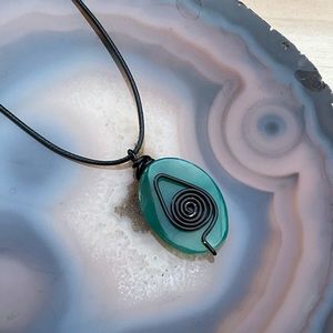 Agate gold wire wrap necklace boho hippie jewelry